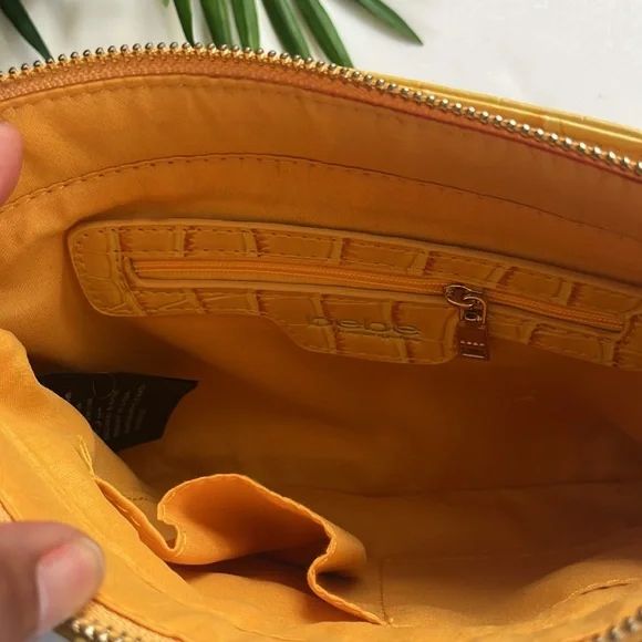 Bebe women’s small yellow faux croc  shoulder bag - Picture 8 of 12